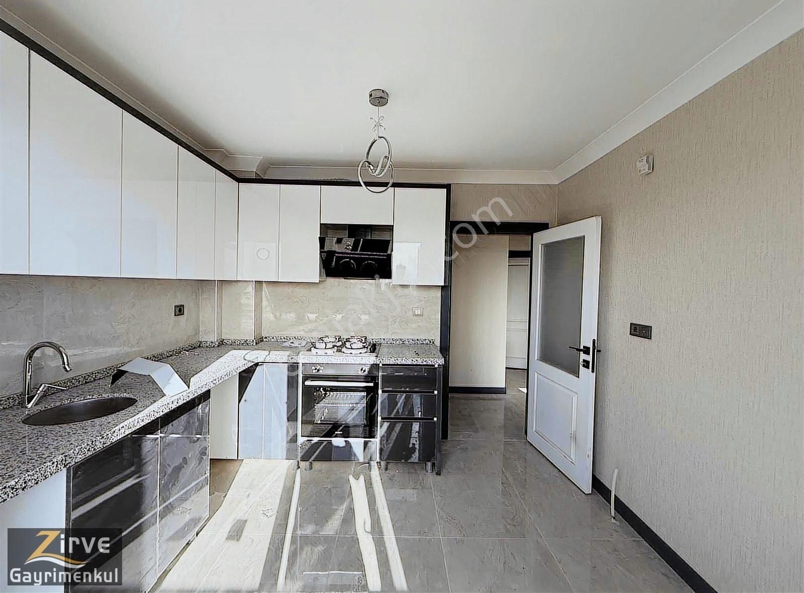 Zirve'den Lüx Yapılı Yeşiltepe Mahallesi 2+1 Sıfır Daire!