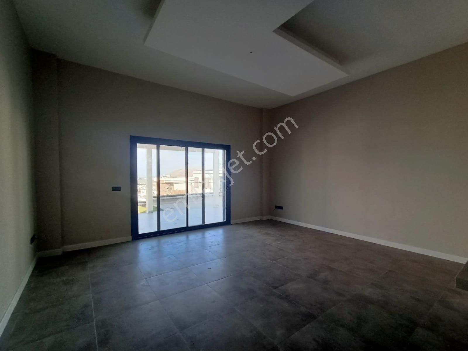 Yorulmaz'dan Deniz Manzaralı Özel Havuzlu 3+1 Tek Katlı Villa - Görsel 33