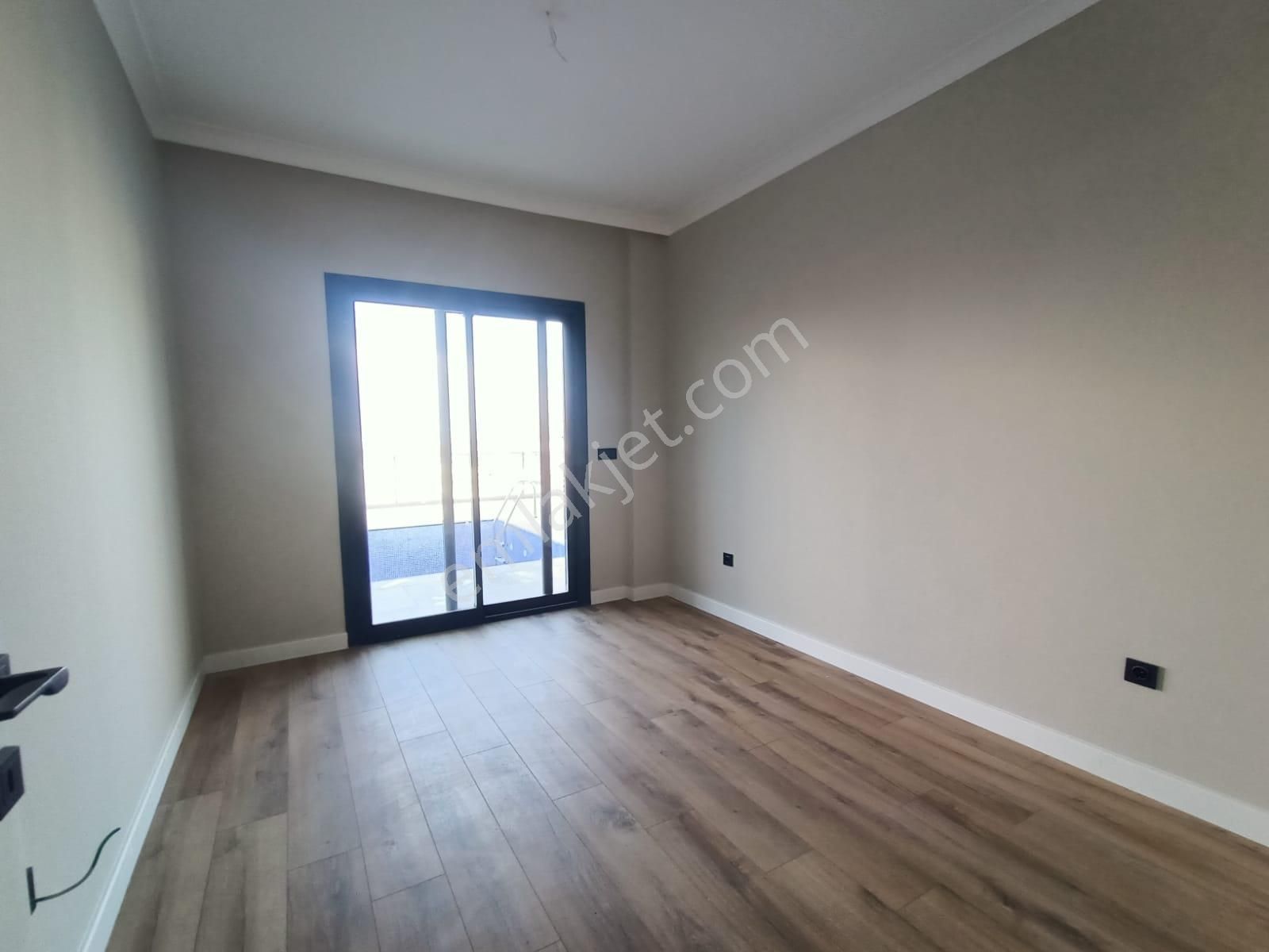 Yorulmaz'dan Deniz Manzaralı Özel Havuzlu 3+1 Tek Katlı Villa - Görsel 22