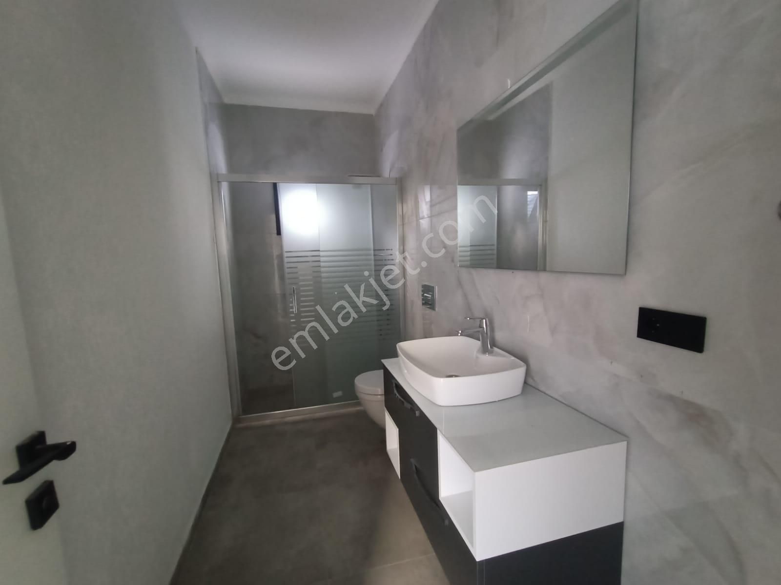 Yorulmaz'dan Deniz Manzaralı Özel Havuzlu 3+1 Tek Katlı Villa - Görsel 28