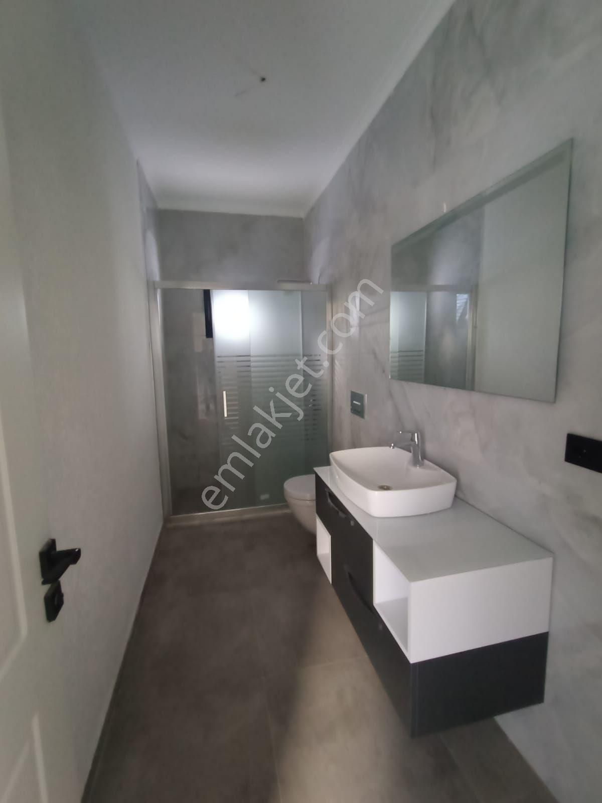 Yorulmaz'dan Deniz Manzaralı Özel Havuzlu 3+1 Tek Katlı Villa - Görsel 27