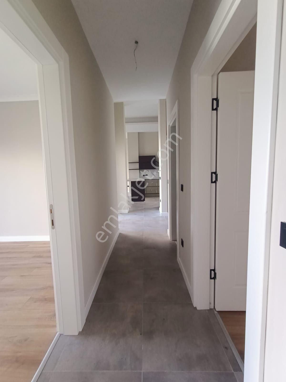 Yorulmaz'dan Deniz Manzaralı Özel Havuzlu 3+1 Tek Katlı Villa - Görsel 14