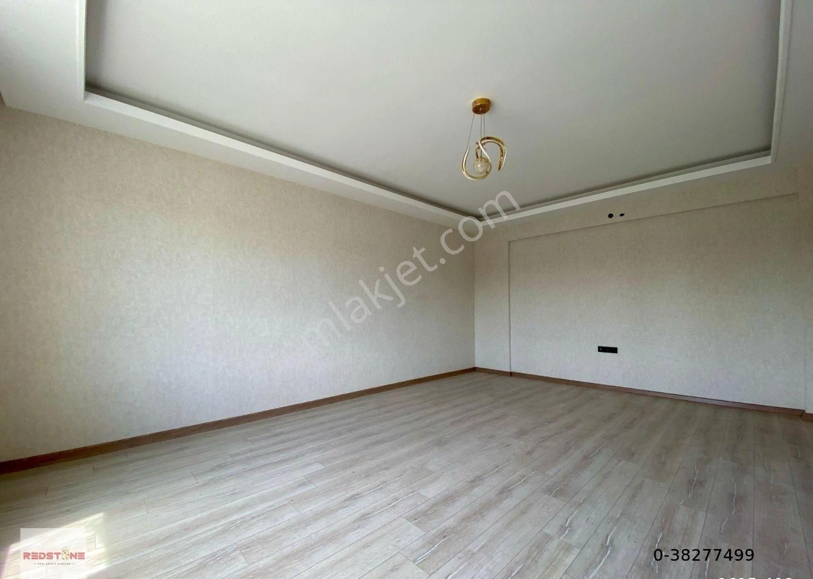 Redstone Castle Yenikent Sıfır 3+1 Satılık Daire
