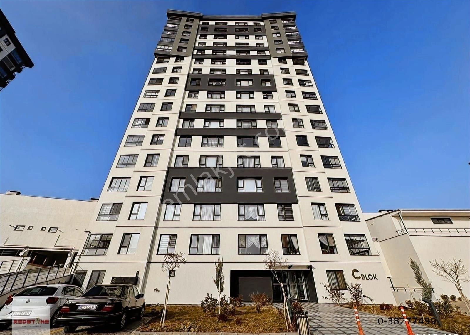 Redstone Castle Altındoruk 2 Sitesi Satılık 2+1 Daire