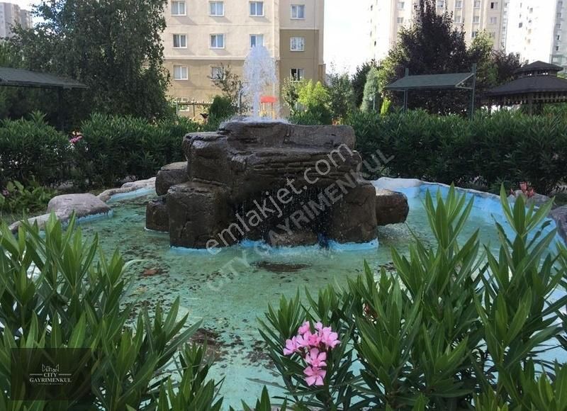 Halkalı Atakent Akasya 1 Evleri 84 M2 Satılık 2+1 Daire