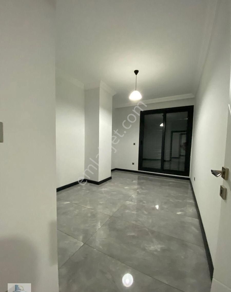 Didim Hisar Mahallesinde Havuzlu Site İçerisinde Çift Banyolu 3+1 Villa - Görsel 14