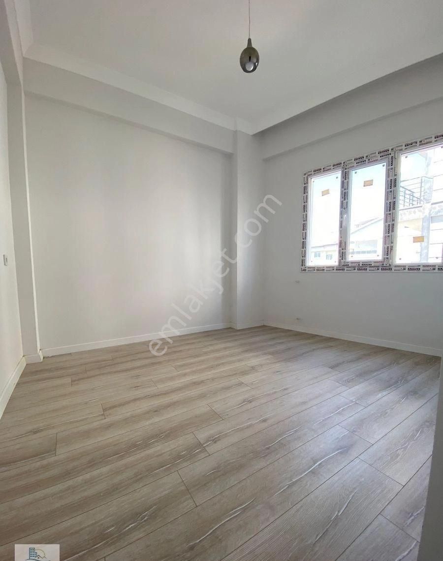 Didim Efeler Mahallesinde Asansörlü Önü Yeşil Alan 2+1 Daire - Görsel 6