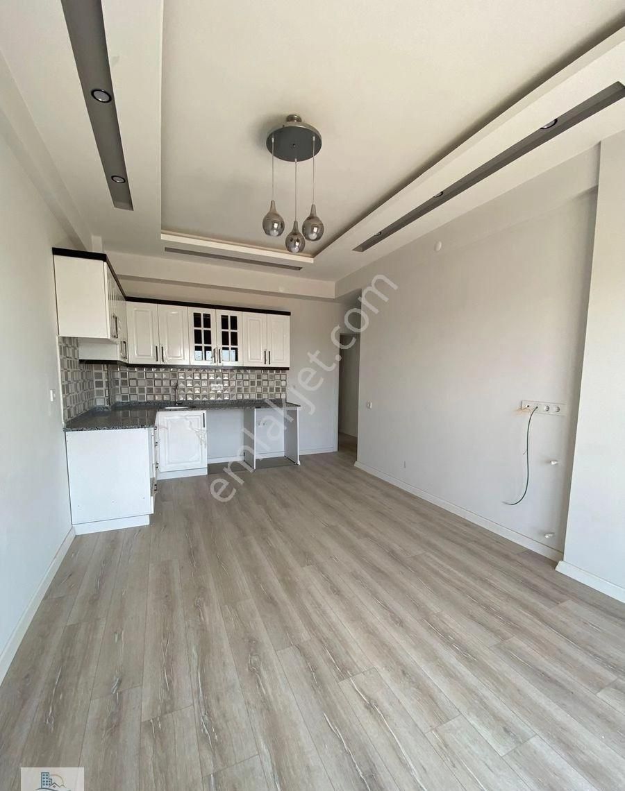 Didim Efeler Mahallesinde Asansörlü Önü Yeşil Alan 2+1 Daire - Görsel 8