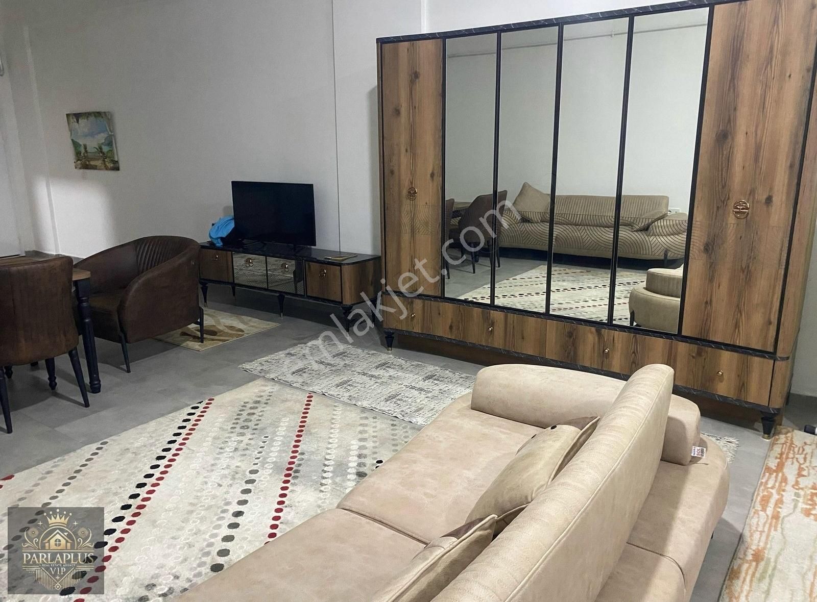 Parlaplusvıp'den Anadolu Bul. Üzerinde Eşyalı Kiralık 1+0(85m2)