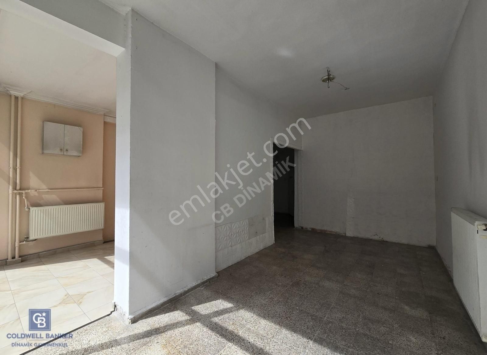 Coldwell Banker'dan Şehrin Merkezinde Satılık Dükkan