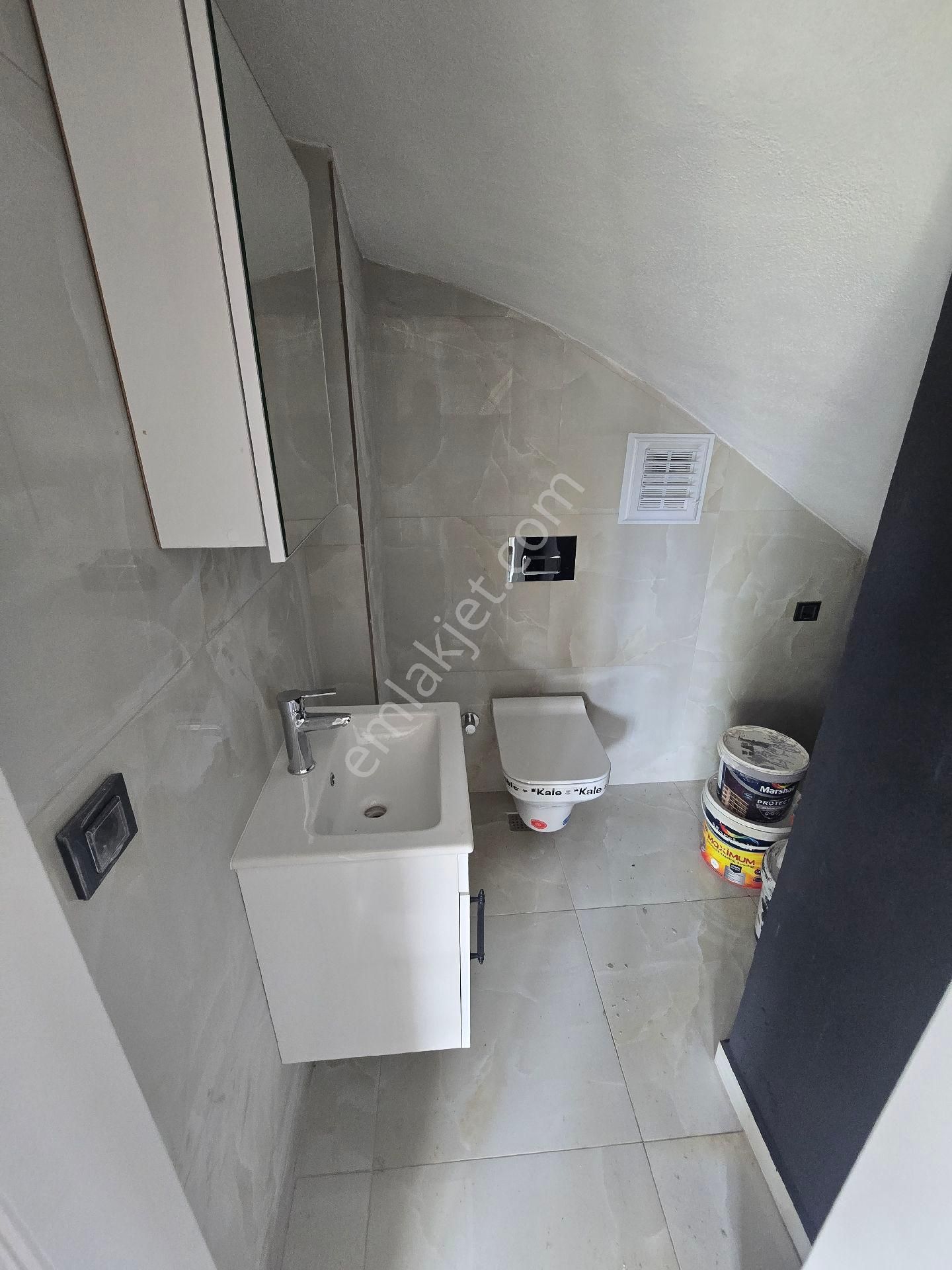 Seferihisar Ürkmez Doğanbeyede Satılık 3+1 Yzlık Villa Deniz Yürüme Mesafesinde - Görsel 19