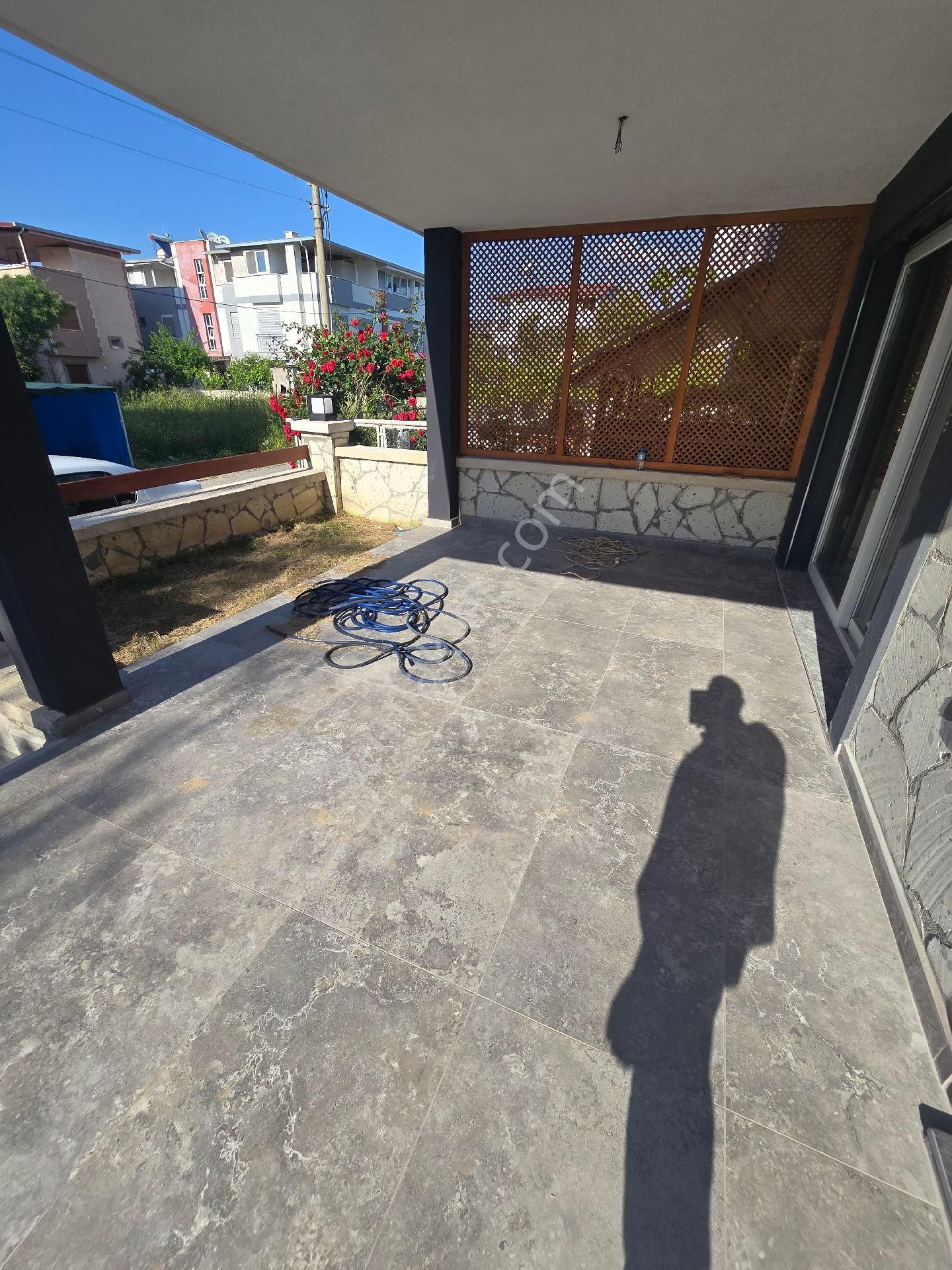 Seferihisar Ürkmez Doğanbeyede Satılık 3+1 Yzlık Villa Deniz Yürüme Mesafesinde - Görsel 28