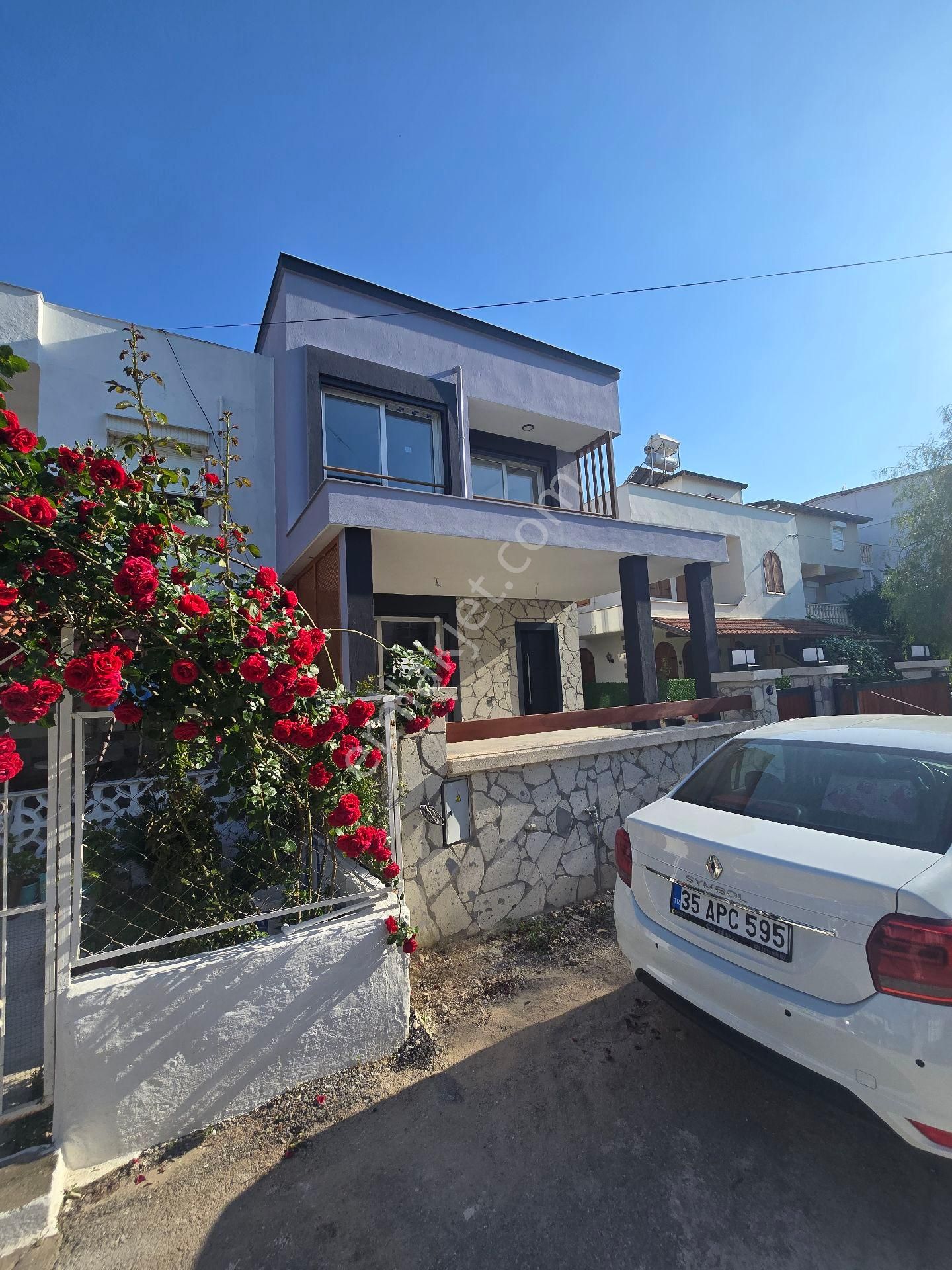 Seferihisar Ürkmez Doğanbeyede Satılık 3+1 Yzlık Villa Deniz Yürüme Mesafesinde - Görsel 27