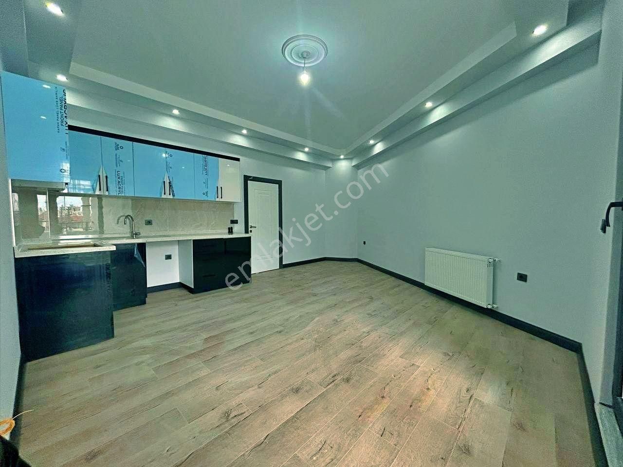 Uytundan Edremit Kadıköy'de Kapalı Mutfak 3+1 Dubleks Daire