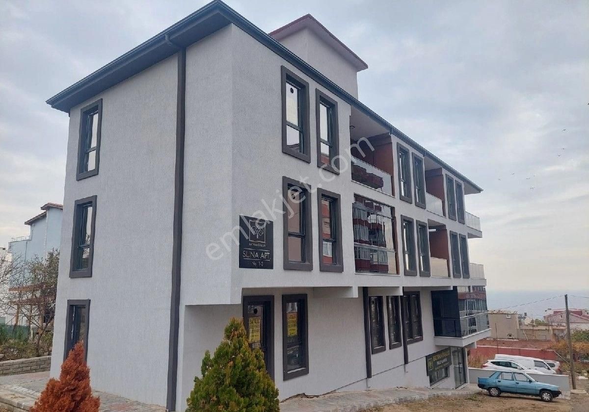 Topağaç Mevkii 1+1 - 48m2 Deniz Manzaralı Kiralık Daire