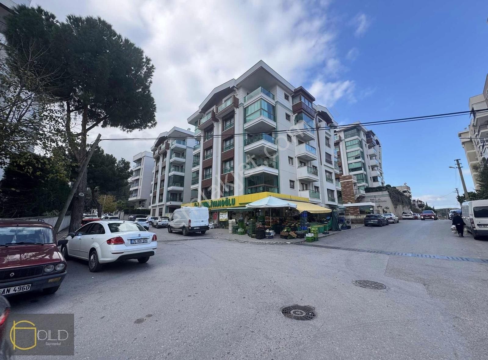 Site İçi Kapalı Mutfak Ebeveyn Banyolu Geniş 2+1 Daire