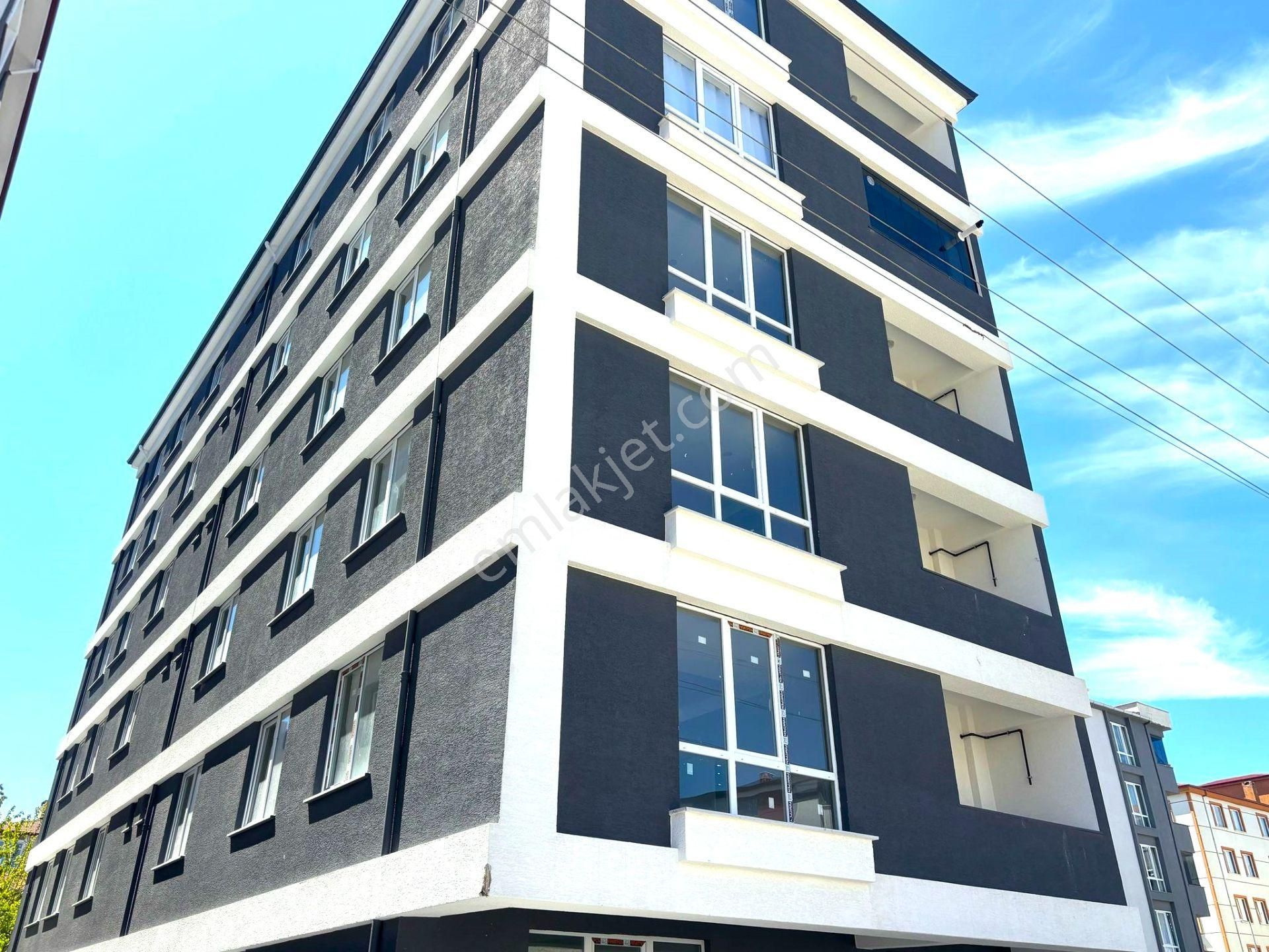 ***eryıldız İnşaat***kendi Mülkümüz***kapalı Pazar Yanı Acill Satılık 1+1 Daire