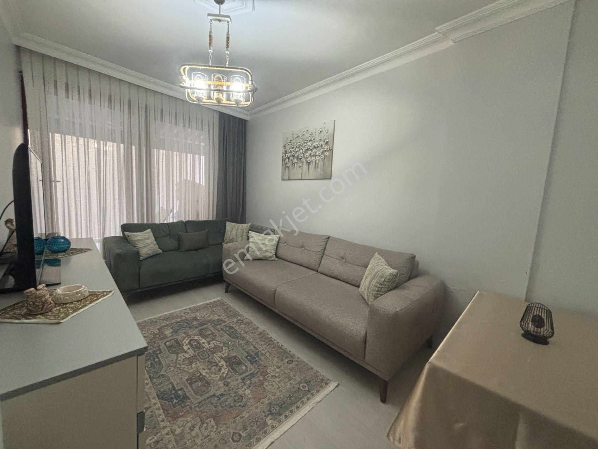 Sahibinden Kağıthane Merkezde 2+1 Kullanışlı Daire