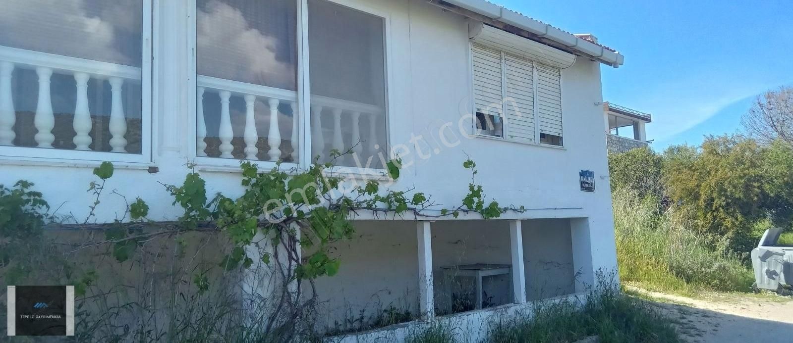 Urla Zeytineli Yeşilikler İçinde 2+1 Müstakil Ev Ve Müştemilat - Görsel 2