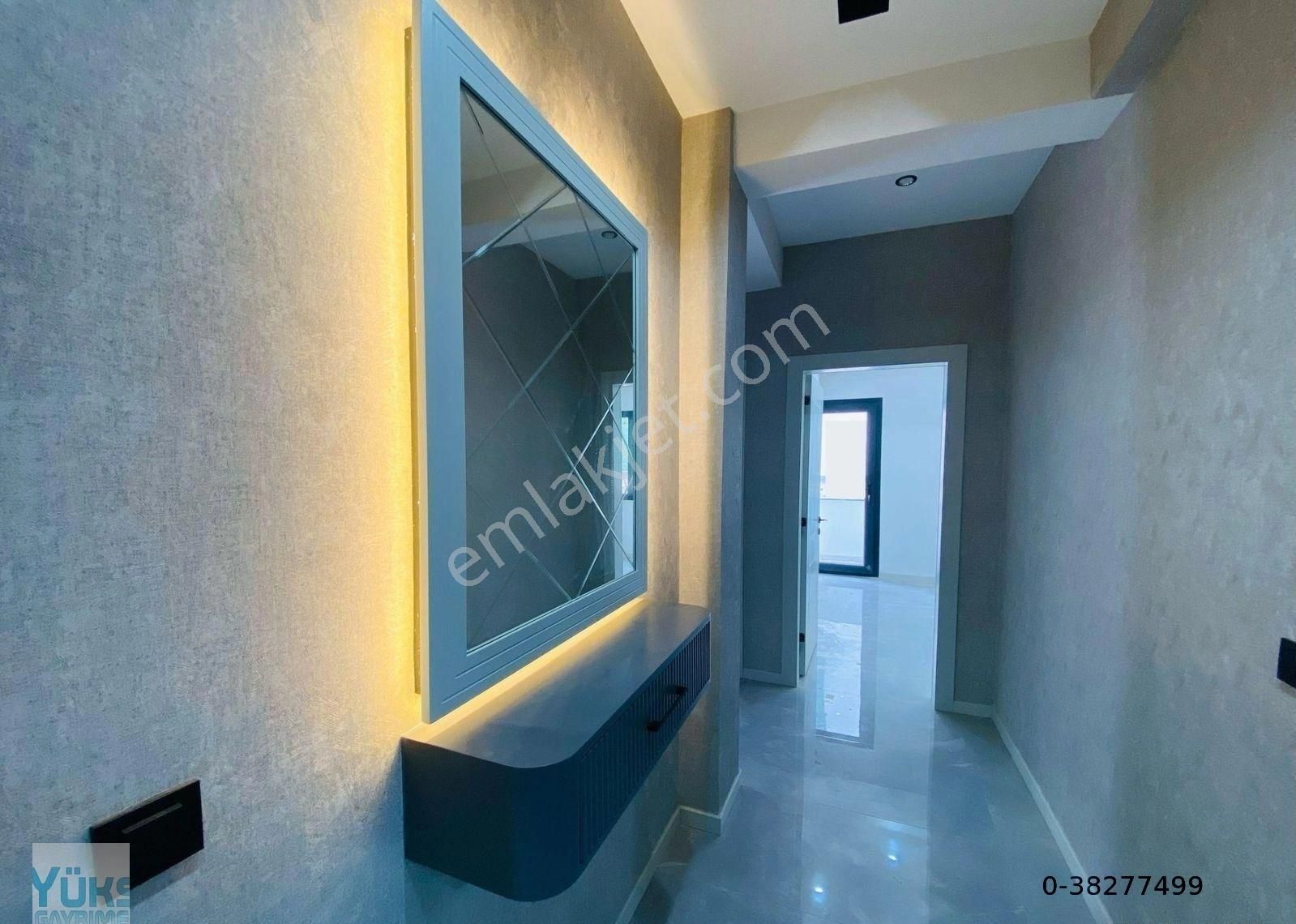 Denizli Şemikler'de 3+1 170m2 Ebeveyn Banyolu Fırsat Satılık Lüks Daire