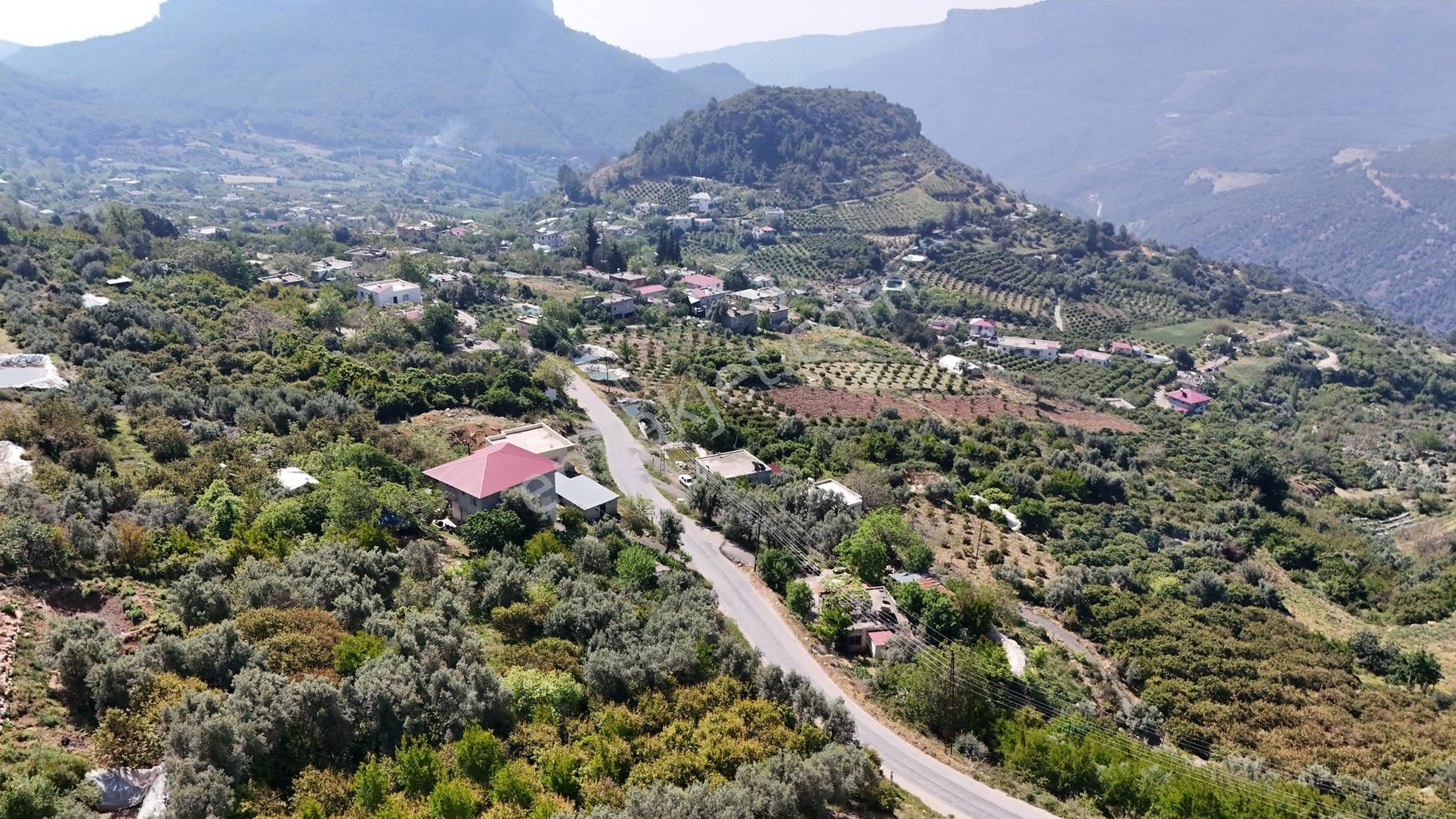 Kösbucağı’nda Anayol Kenarı 2.200 M2 Satılık Tarla - Görsel 5