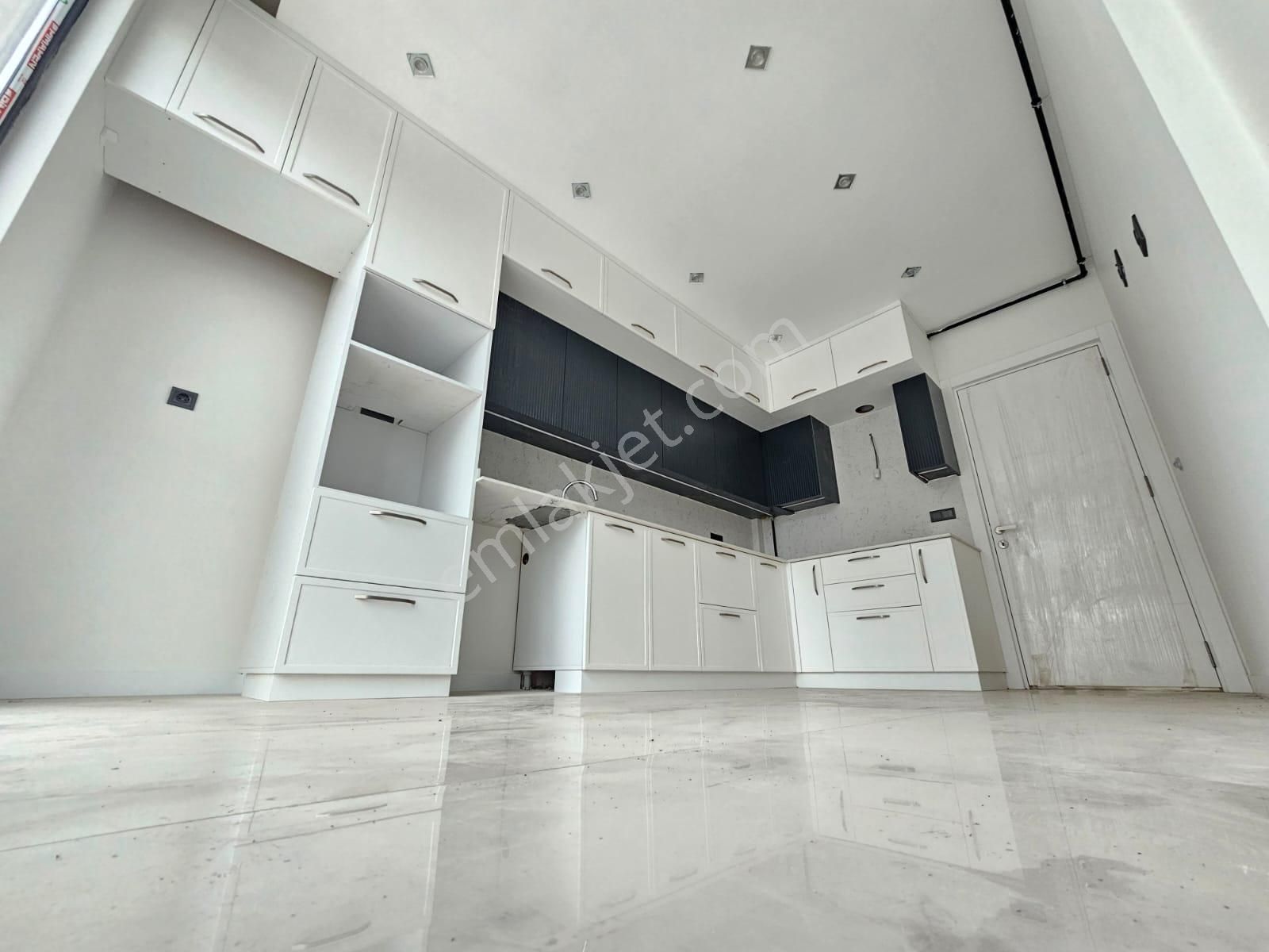 Denizli Yenişafak'ta 3+1 150m2 Mükemmel Konumda Satılık Fırsat Lüks Daire