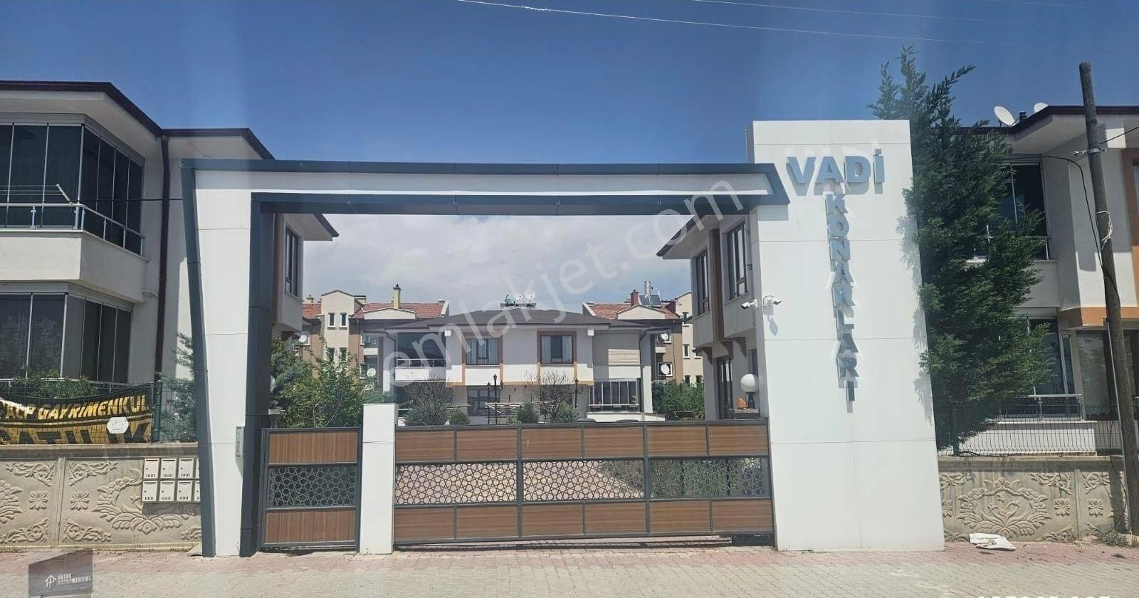 Selçuklu Selahadin Eyyübi Mah Vadi Konaklarında 4+1 Duplex Villa