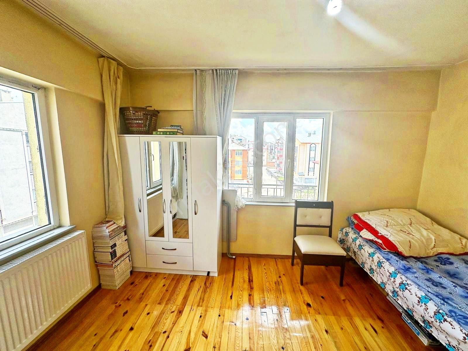 Karahan Emlaktan Satılık 400 M² Arsa Üzerinde Bahçeli Müstakil 4.katlı Komple Bina - Görsel 18