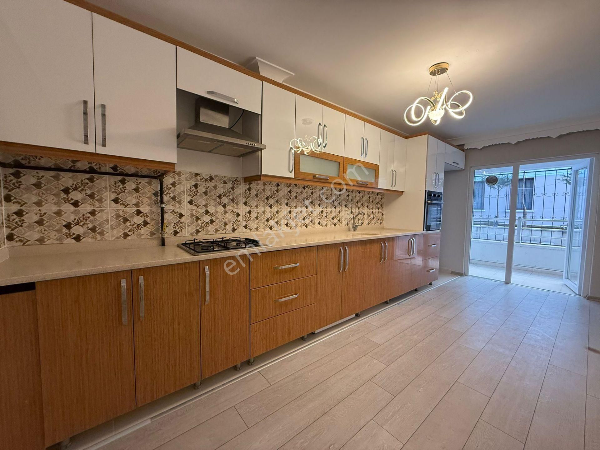 Keçiörende 3+1 Full Yapılı İskanlön Cepheli Öncepheli Satılık
