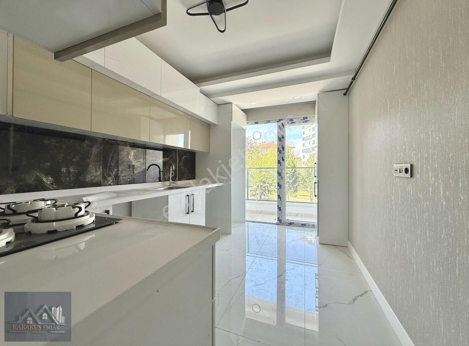Karakuş'tan █ A Life Yanı, Sıfır Binada Park Cepheli Lüx 2+1'ler