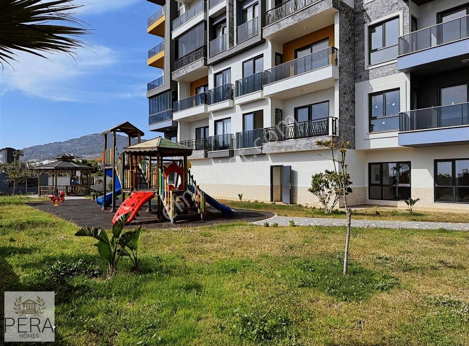 Alanya Demirtaş Site İçi Aktiviteli Manzaralı 2+1 Kiralık Daire