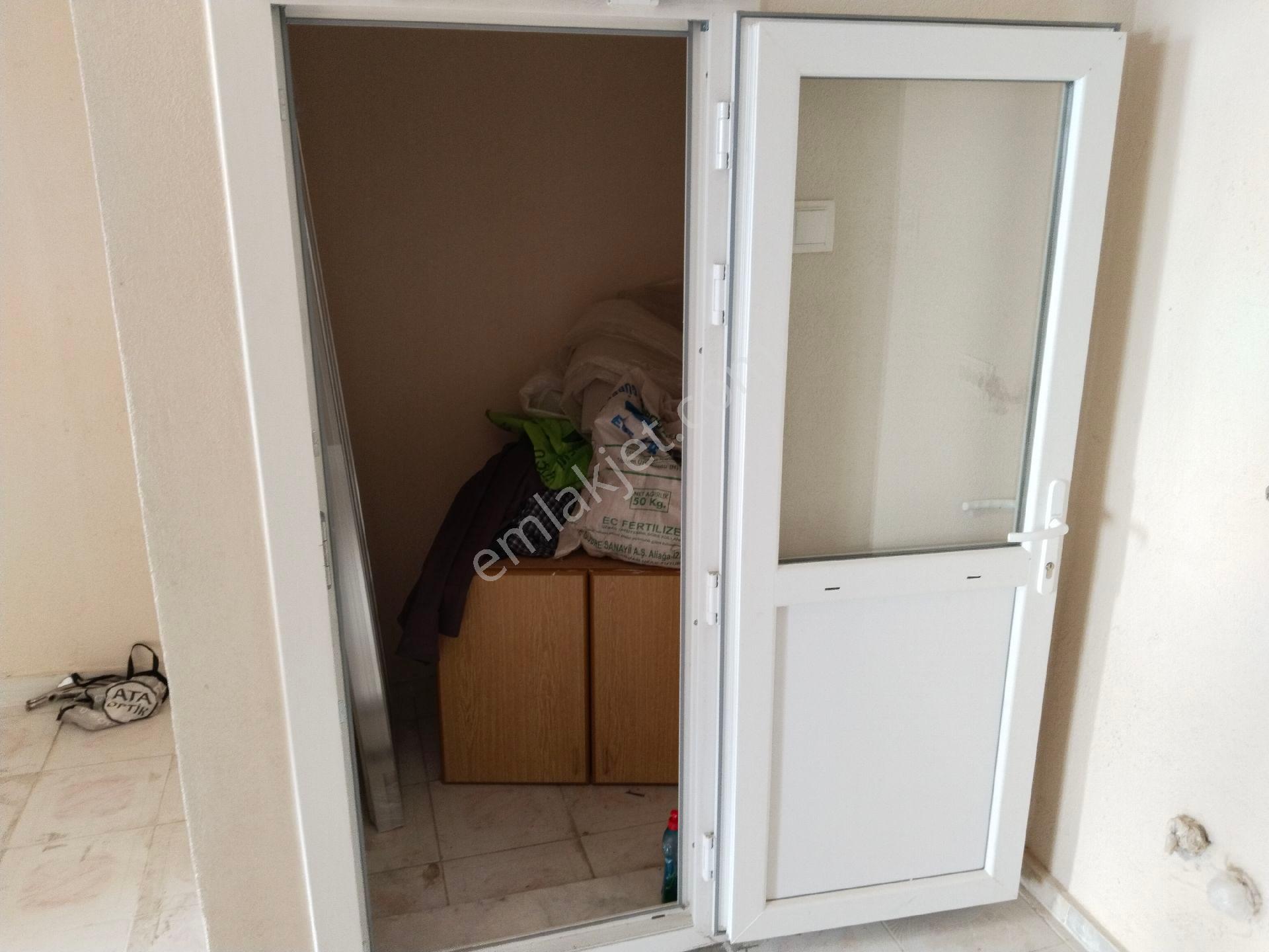 Bergama Atatürk Mah 4 Balkon 1 Kiler Ara Kat 4+1 Geniş Daire Satılık - Görsel 30