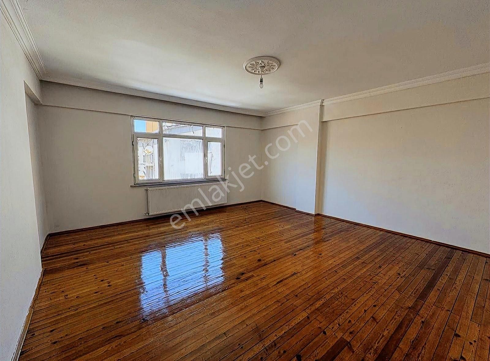 Ümraniye Ihlamurkuyu Mh Kiralık 3+1 Daire