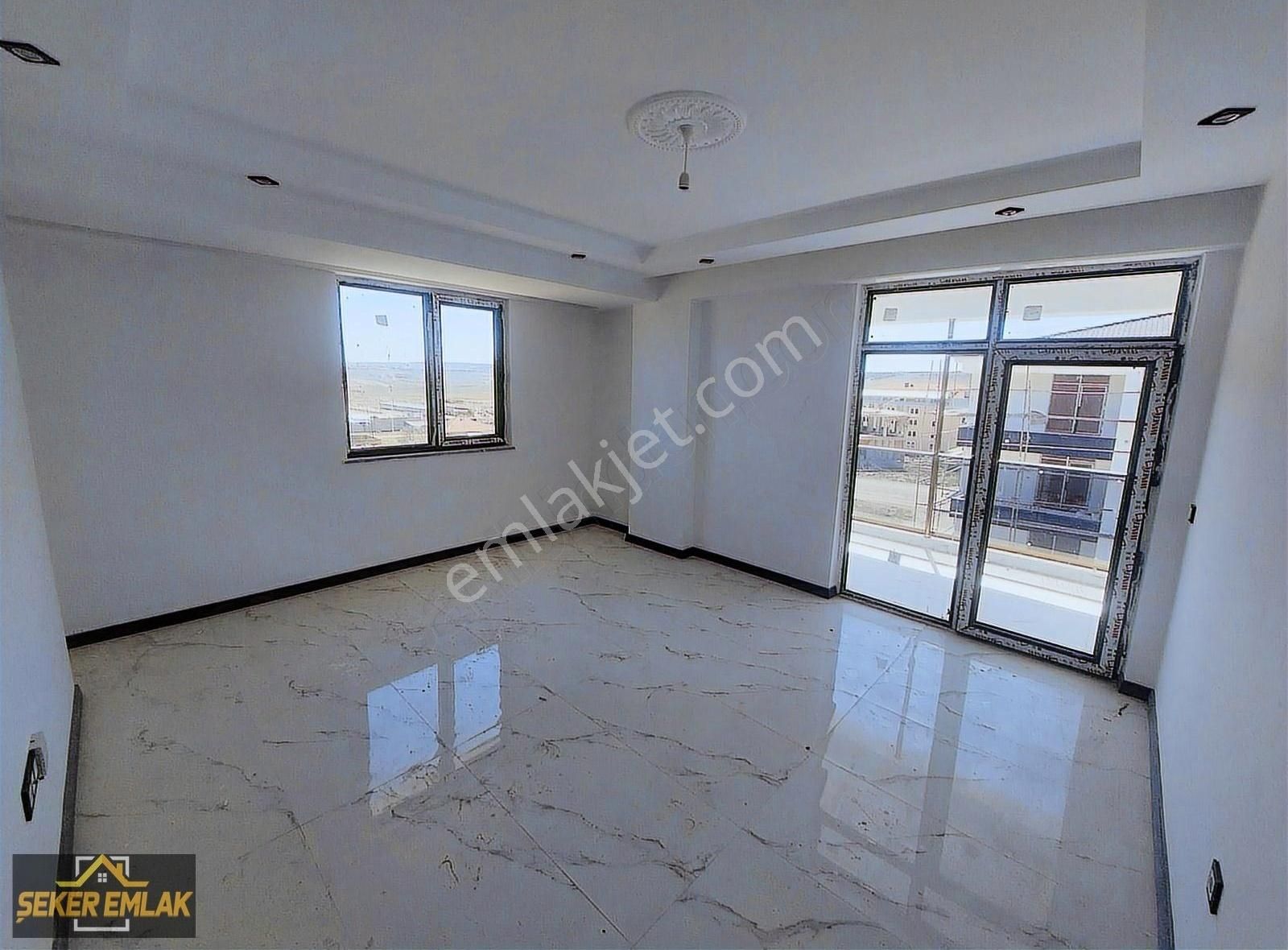 Şekerden Tarih Bulvarı Yakını 105m² 2+1 Sıfır Özel Garajlı Daire
