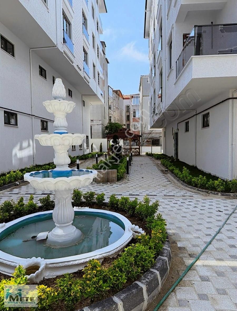 Kapaklıda Satılık 2+1 Kaçırılmayacak Site İçi Daire