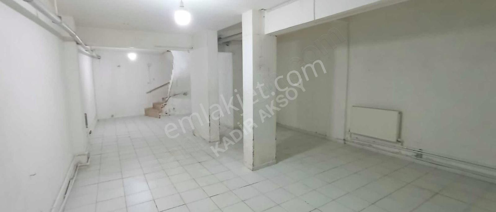 Kadir Aksoy Gayrimenkulden Merkezi Konumda 2 Katlı Dükkan