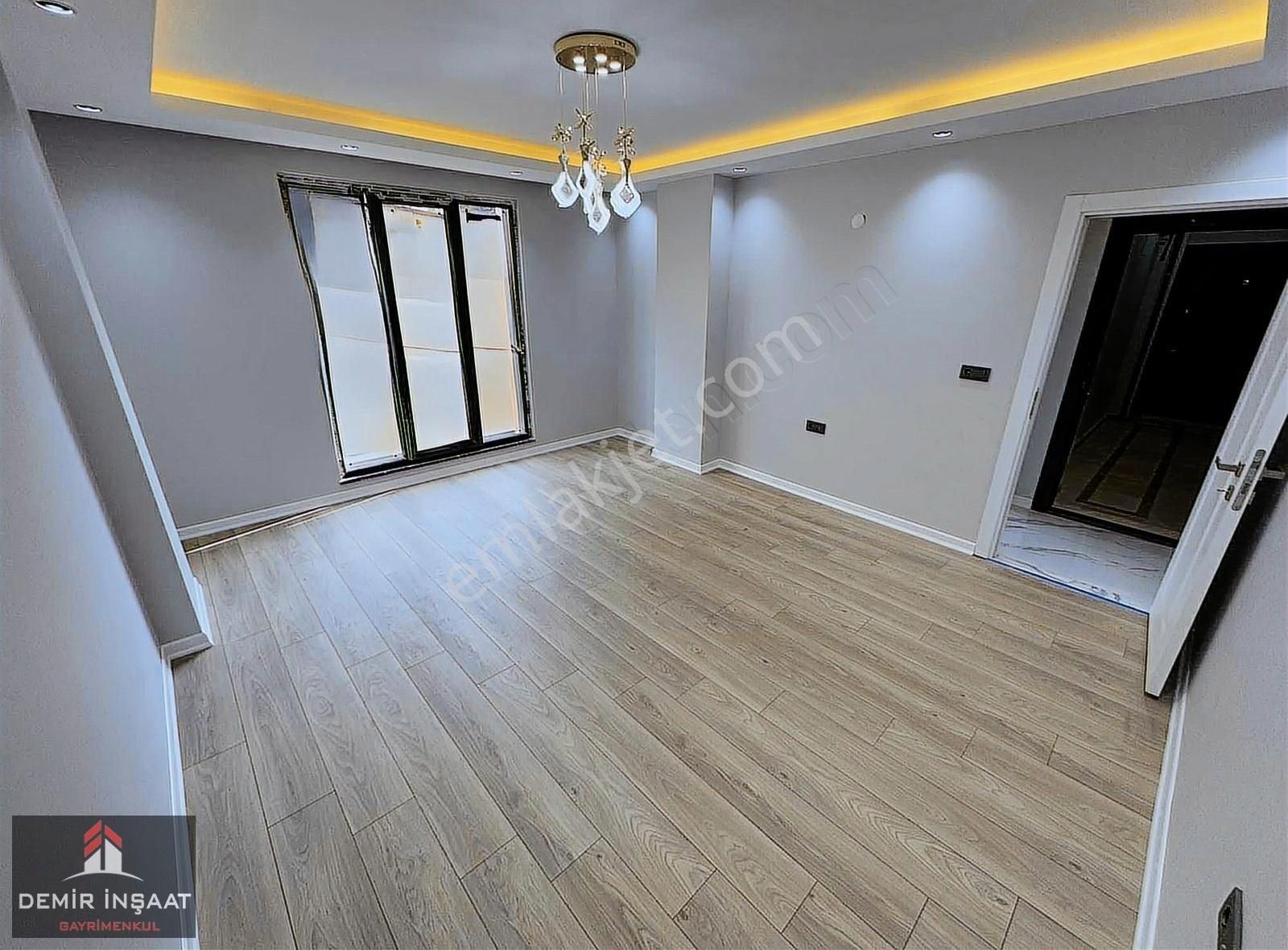 Demir İnşaattan S.çiftliği Mh 2+1 100m² Tramvay Yakın Lüx Daire