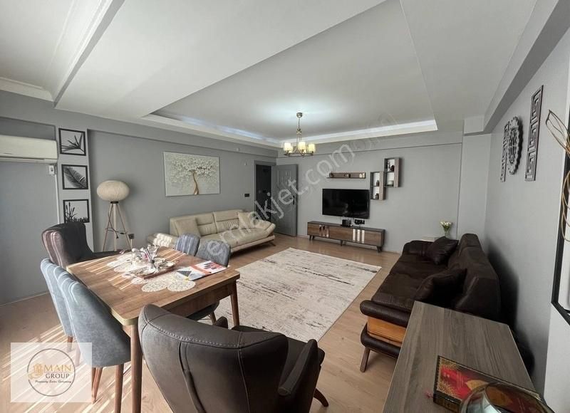Esenyurt Aile Apartmanında Satılık 3+1