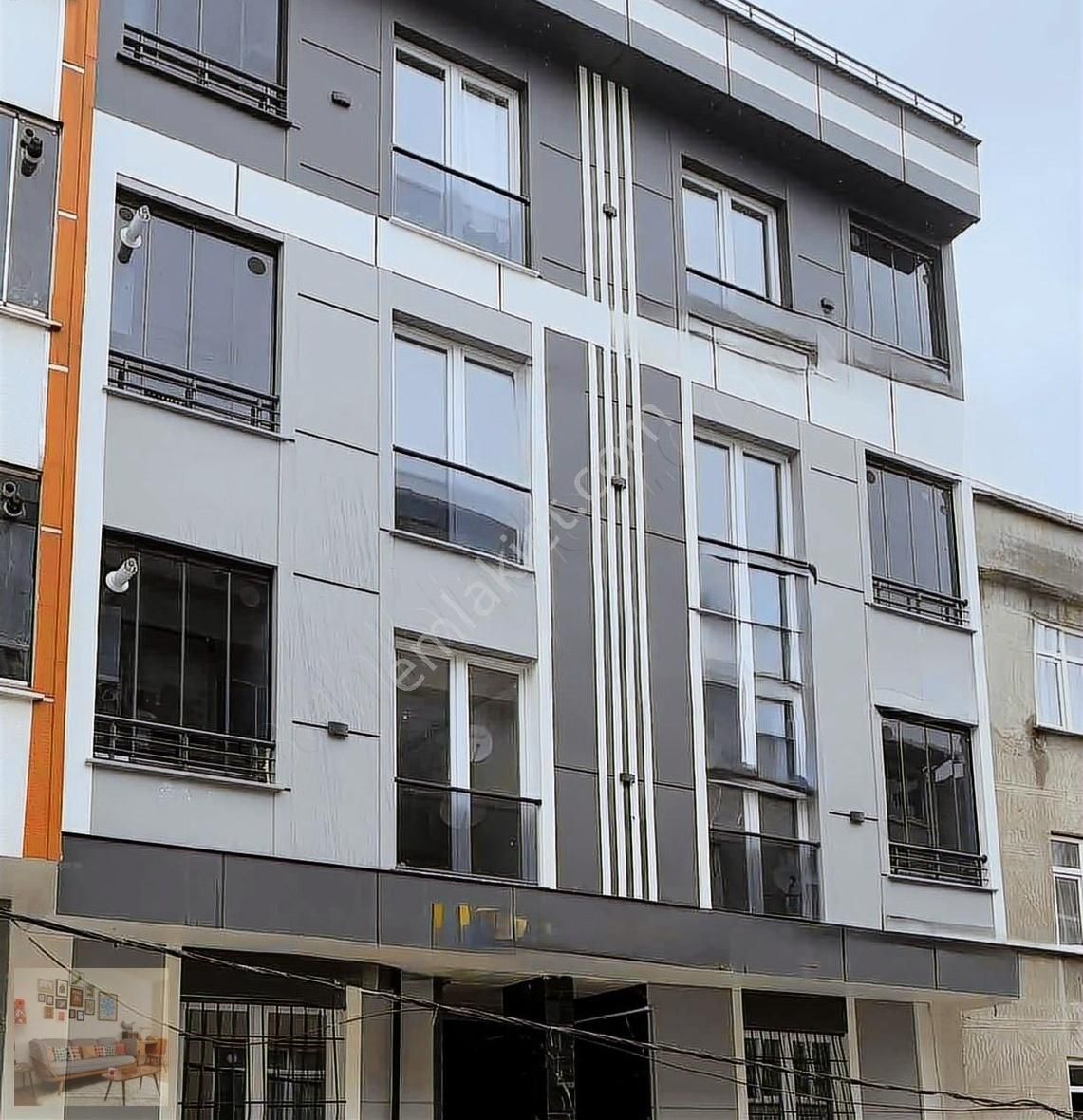 Satılık Karşılıklı 2 Adet 2+1 Yeni Yapı Asansörlü Tapu Masrafsız