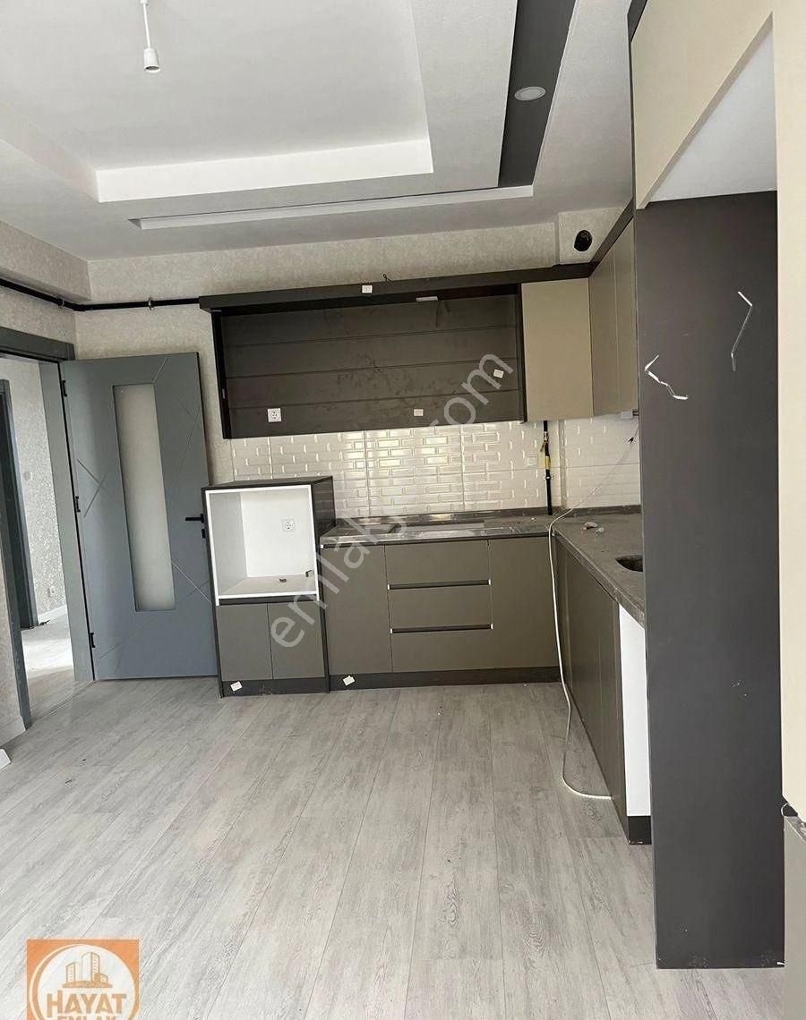 Hayat Emlaktan Karaman Merkez Elmaşehir Mh Hesaplı Ara Kat Lüks Satılık Daire