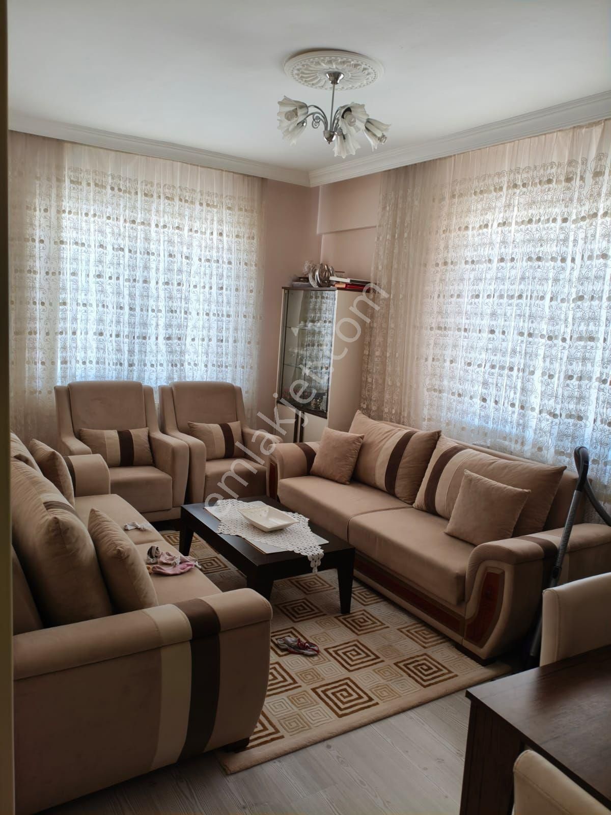 Keykubatta Satılık Yok Böyle Bir Daire Ful Yapılı Uygun Fiyata İlk Gelen Alır
