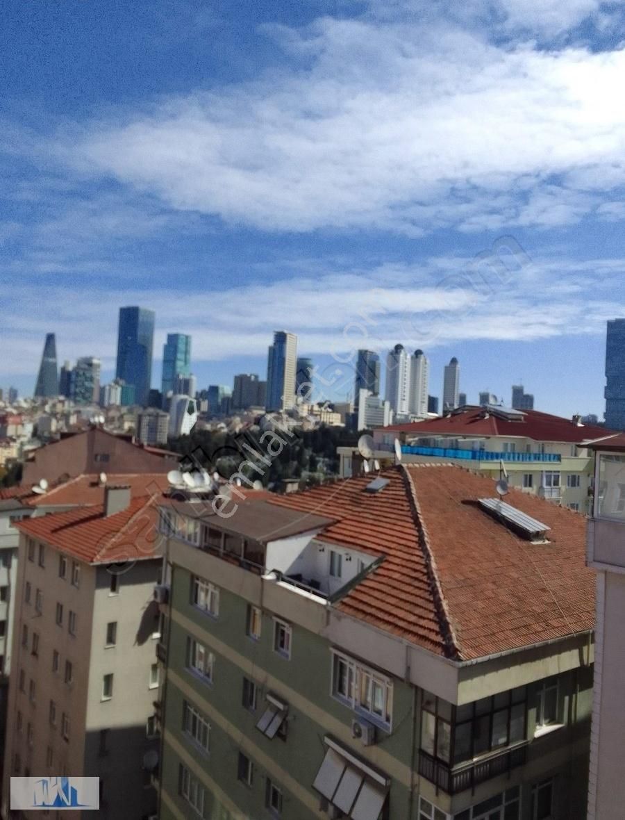 Hülya Emlak'tan 220 M2 Kiralık Ofis