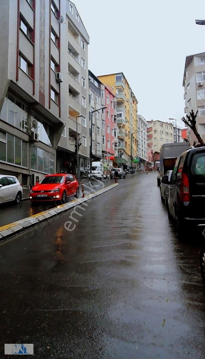 Hülya Emlak'tan 3+1 Krediye Uygun Satılık Konut.