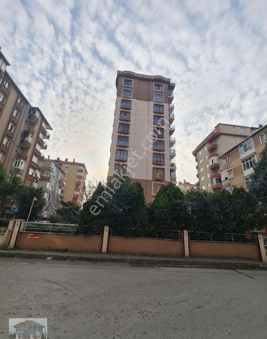 Kordonboyu Sahilde Deniz Manzaralı Satilik 2+1daıre - Görsel 3