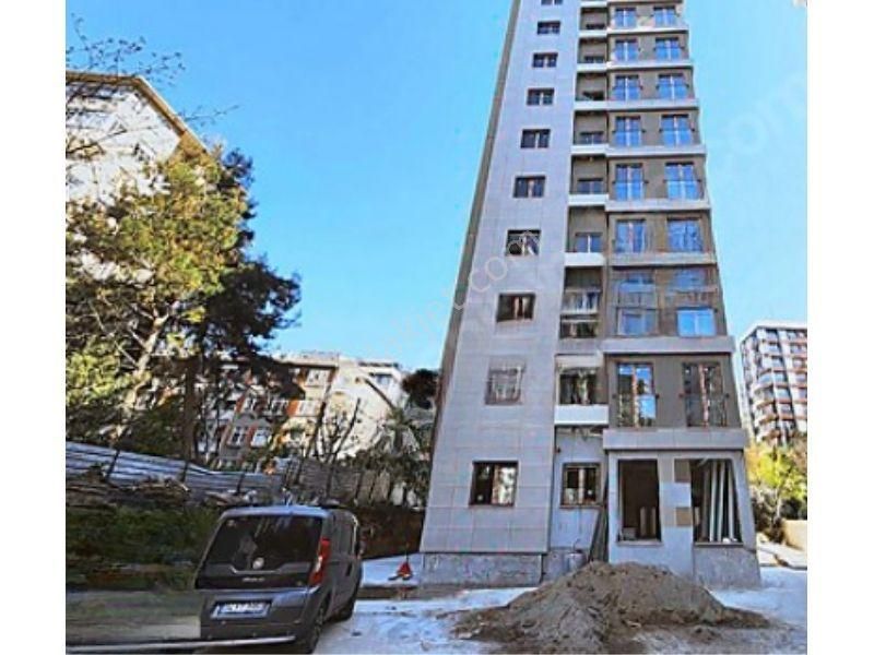 Suadiye 'de 2025 Yapımıı Prestijli Binada Kısmi Deniz Manzaralı Satılık 1+ 1 Net 40 M2 Daire