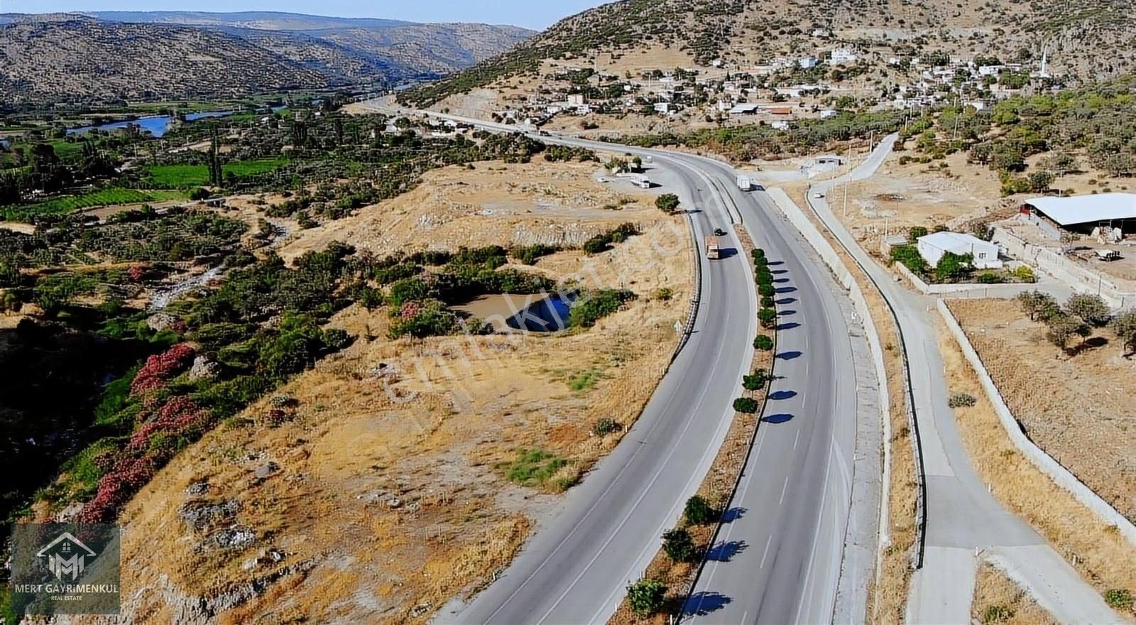 Menemen-manisa Yolu Cepheli Satılık Depoya Uygun 18 Dönüm Arazi - Görsel 2