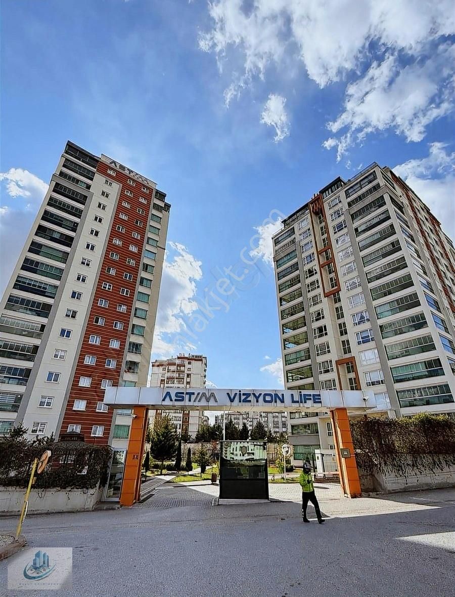 Astim Vizyon Life Site İçerisinde Kapalı Otaparklı 4+1 Daire