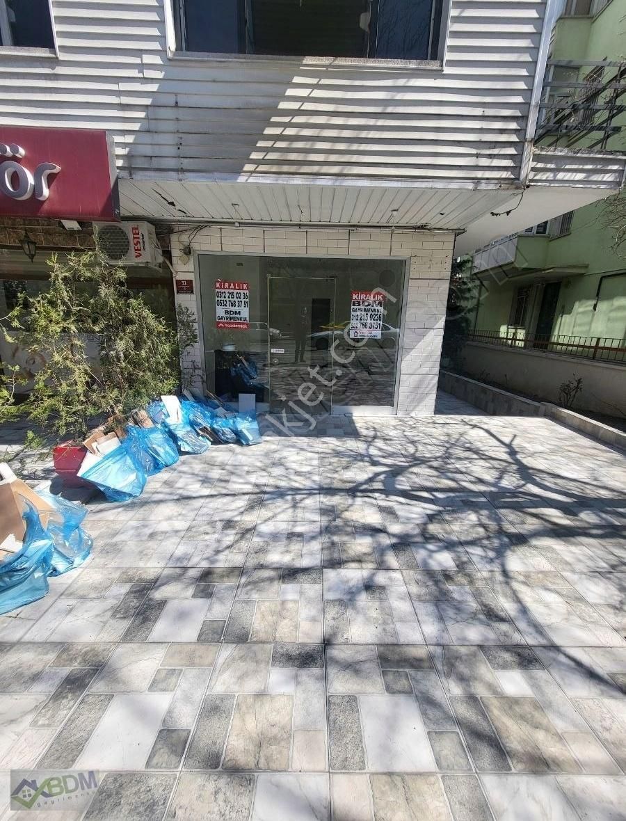 Bdm Den Kazakistan Caddesi Üzerinde Boş Satılık Dükkan