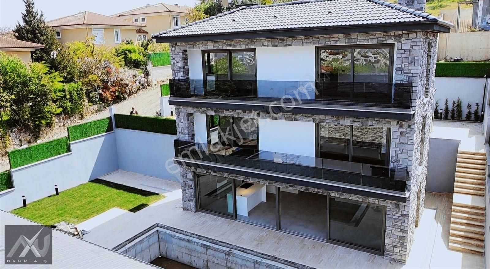 Başiskele Bahçecik, Deniz Ve Doğa Manzaralı Ultra Lüks Villa...