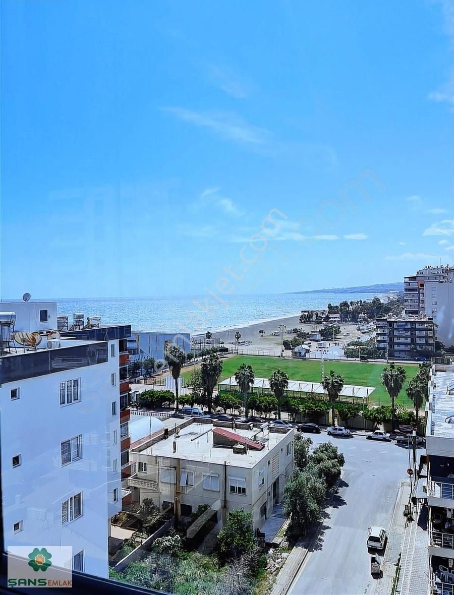 Akdeniz Mahallesi'nde Panoramik Manzaralı Full Eşyalı Lüks 3+1